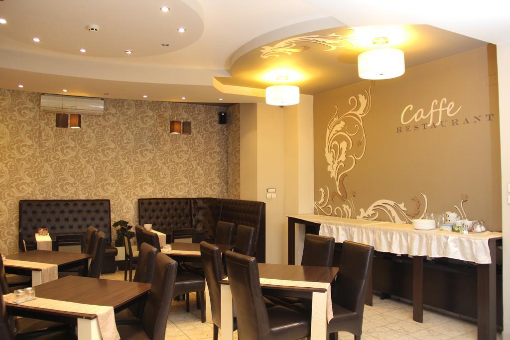 Garni Hotel Rile Men Nis Exterior photo