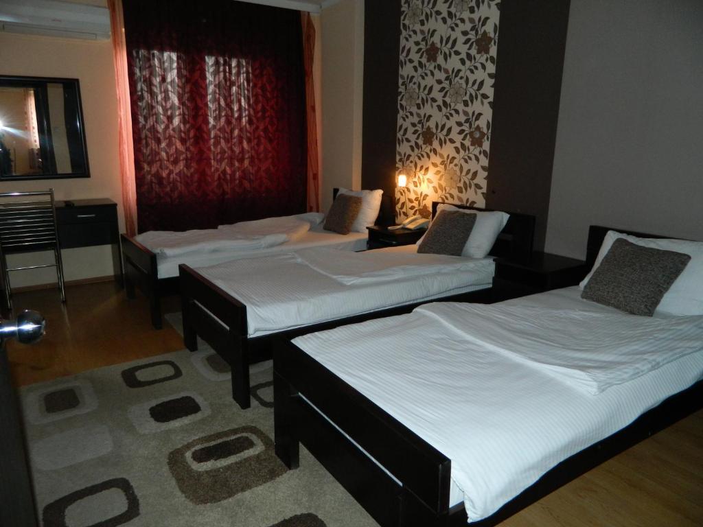 Garni Hotel Rile Men Nis Room photo
