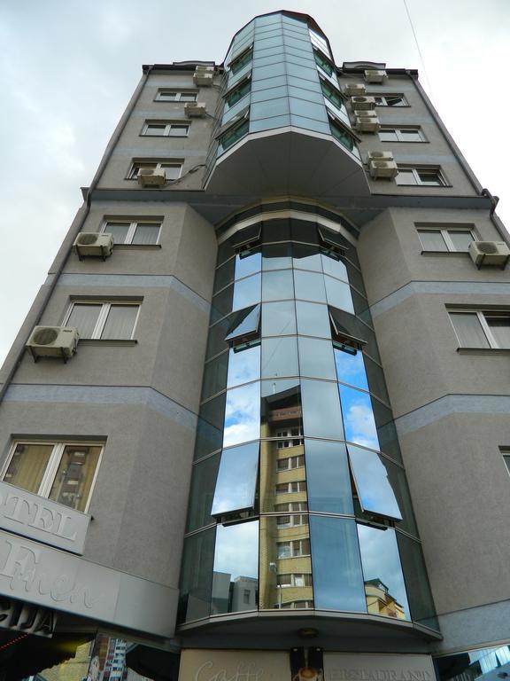 Garni Hotel Rile Men Nis Exterior photo